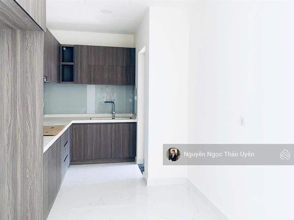 Centery trả chậm 3 năm giá 9ty  96m2 view đông nam nội khu, có ô xe