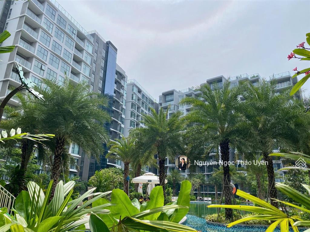 Centery trả chậm 3 năm giá 9ty  96m2 view đông nam nội khu, có ô xe