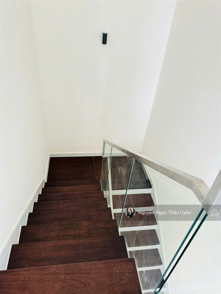Duplex centery (2 tầng 2 cửa) 160m2 view cv tầng cao  lịch 36th siêu hiếm