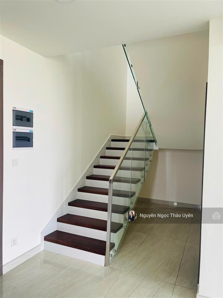 Duplex centery (2 tầng 2 cửa) 160m2 view cv tầng cao  lịch 36th siêu hiếm