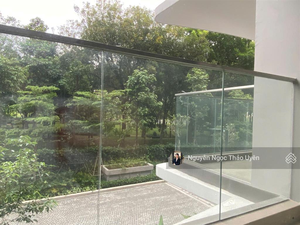 Centery c3.x  120,7m2 bàn giao ntcb chủ đầu tư 10,5 tỷ