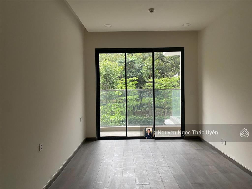 Centery c3.x  120,7m2 bàn giao ntcb chủ đầu tư 10,5 tỷ