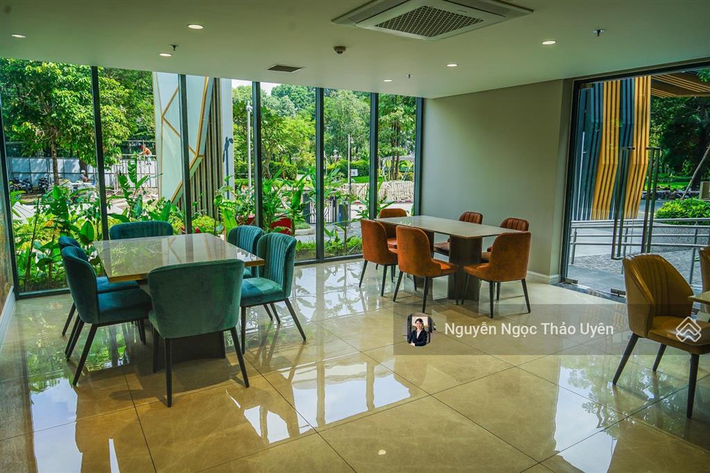 Centery c3.x  120,7m2 bàn giao ntcb chủ đầu tư 10,5 tỷ