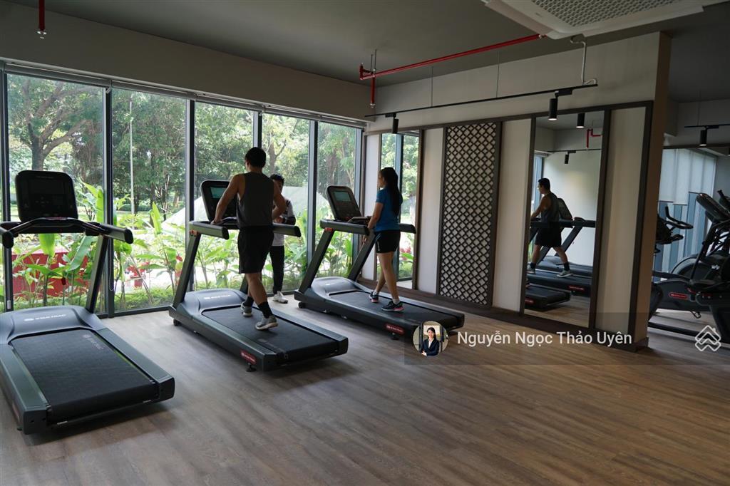 Centery view hồ bơi 120,7m2  3pn 3wc lịch 36t giá 10 tỷ 680