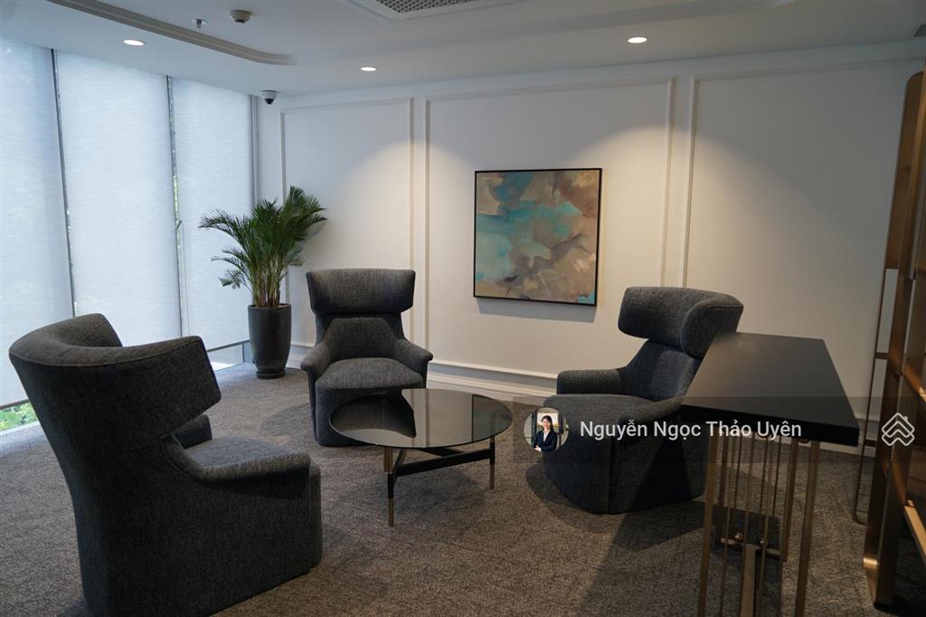 Centery view hồ bơi 120,7m2  3pn 3wc lịch 36t giá 10 tỷ 680