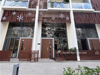 The glen ck 29%  419m² giá 23,4 tỷ  miễn phí 3 năm