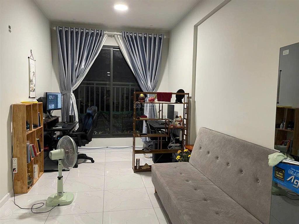 Chính chủ cho thuê 58m2 nhà có bếp + rèm  2pn giá 8tr5