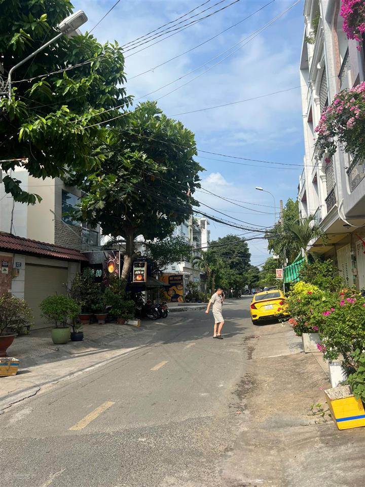 Nhà mt đường số 21b , khu tên lử , gần chợ siêu thị, 4x19, 3.5 tấm, 10.5 tỷ,   0935 721 *** hữu