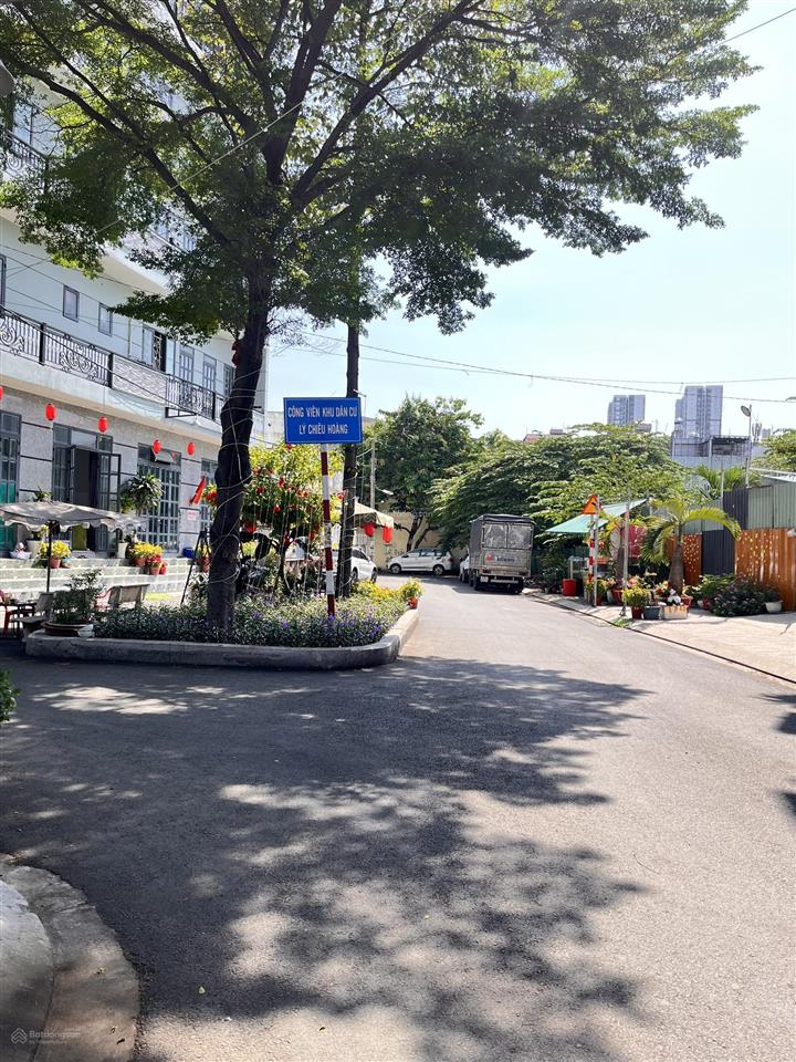 Nhà mt đường số 9, khu dân cư lý chiêu hoàng, gần aeon, 4x16m, 3 tấm, 8.049 tỷ,  0935 721 ***