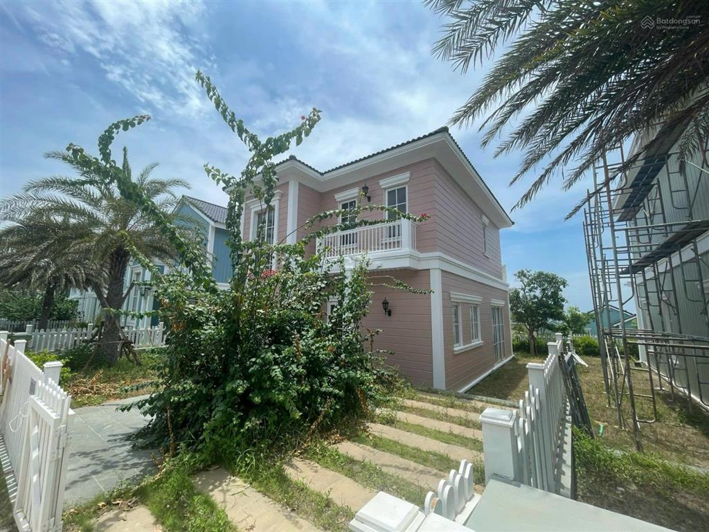 Biệt thự đơn lập view trọn biển novaworld phan thiết diện tích 12x20m 240m2 giá 7.9 tỷ bao hết