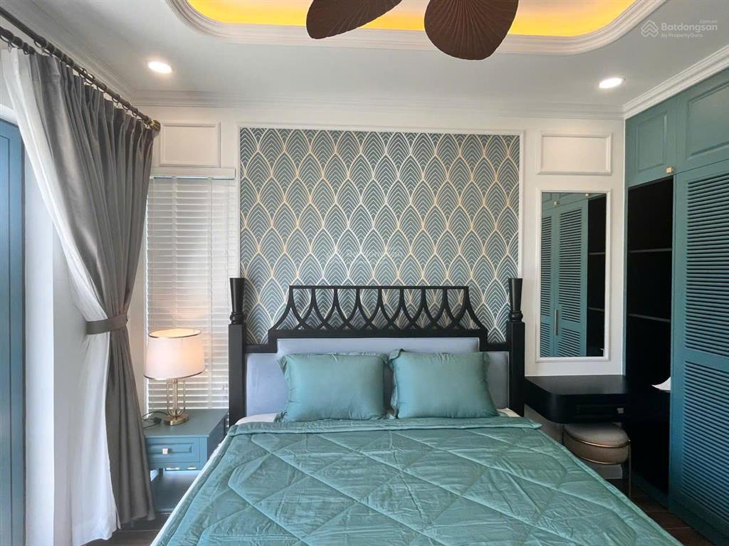 Biệt thự đơn lập view biển 240m2 full nội thất giá 7.8 tỷ bao hết ngay dãy hồ bơi vô cực0975 404 ***