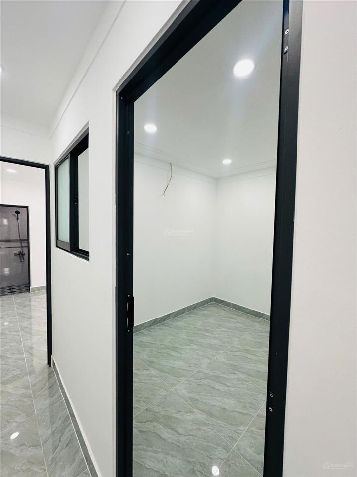Bán nhà riêng tại hiệp thành 13, 2 tỷ 178 tr, 4x16m, đẹp, nhiều tiện ích