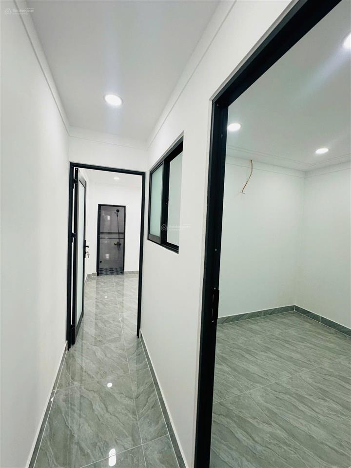 Bán nhà riêng tại hiệp thành 13, 2 tỷ 178 tr, 4x16m, đẹp, nhiều tiện ích