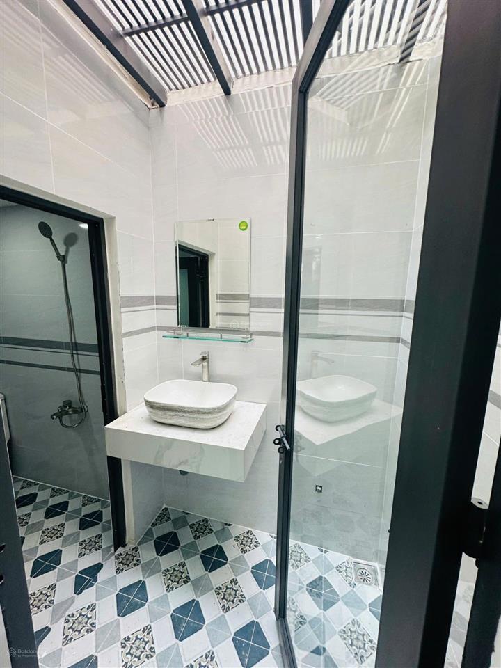 Bán nhà riêng tại hiệp thành 13, 2 tỷ 178 tr, 4x16m, đẹp, nhiều tiện ích