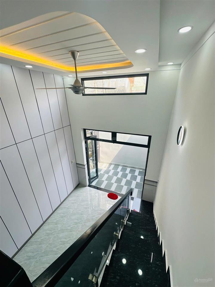 Bán nhà riêng tại hiệp thành 13, 2 tỷ 178 tr, 4x16m, đẹp, nhiều tiện ích