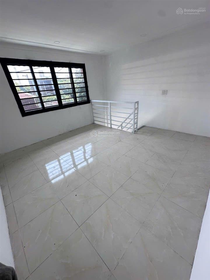 Bán gấp nhà riêng 27m2, hẻm ô tô 1,038 tỷ ở lê văn khương, hiệp thành, q12, hcm