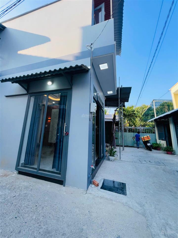 Bán gấp nr 2pn ở trương thị hoa, 1,798 tỷ, 40m2, pháp lý đầy đủ