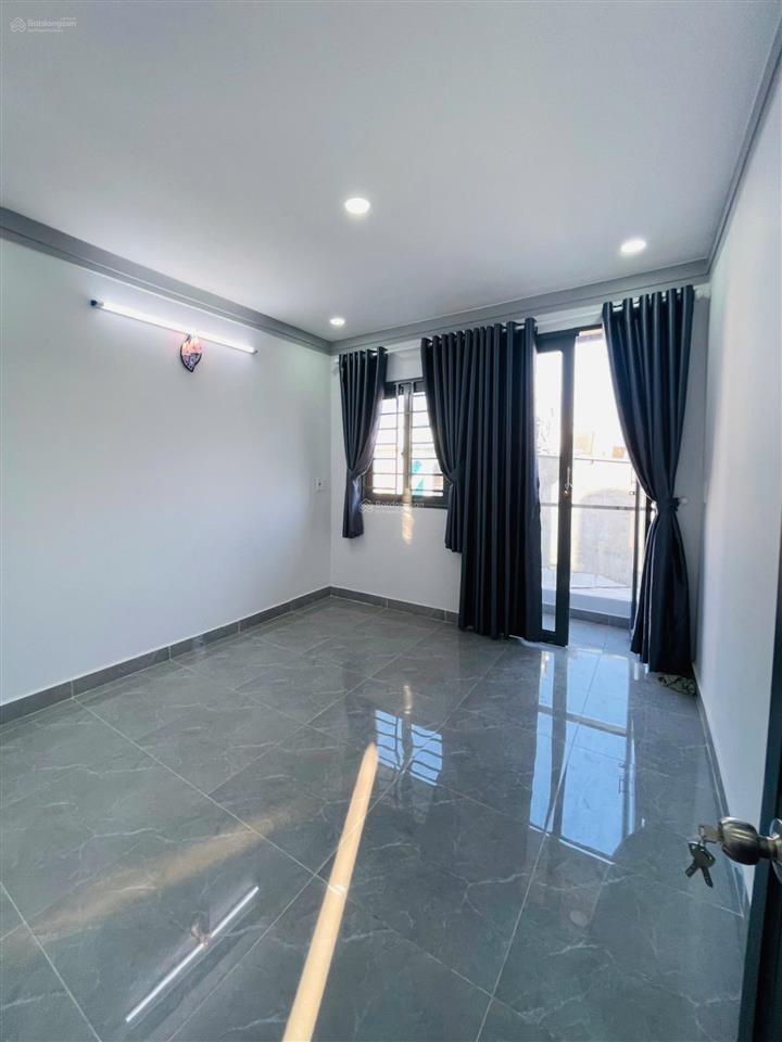 Bán gấp nr 2pn ở trương thị hoa, 1,798 tỷ, 40m2, pháp lý đầy đủ