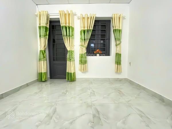 Bán nhà tô ngọc vân chỉ 790 triệu, mới xây chưa ai ở còn tl