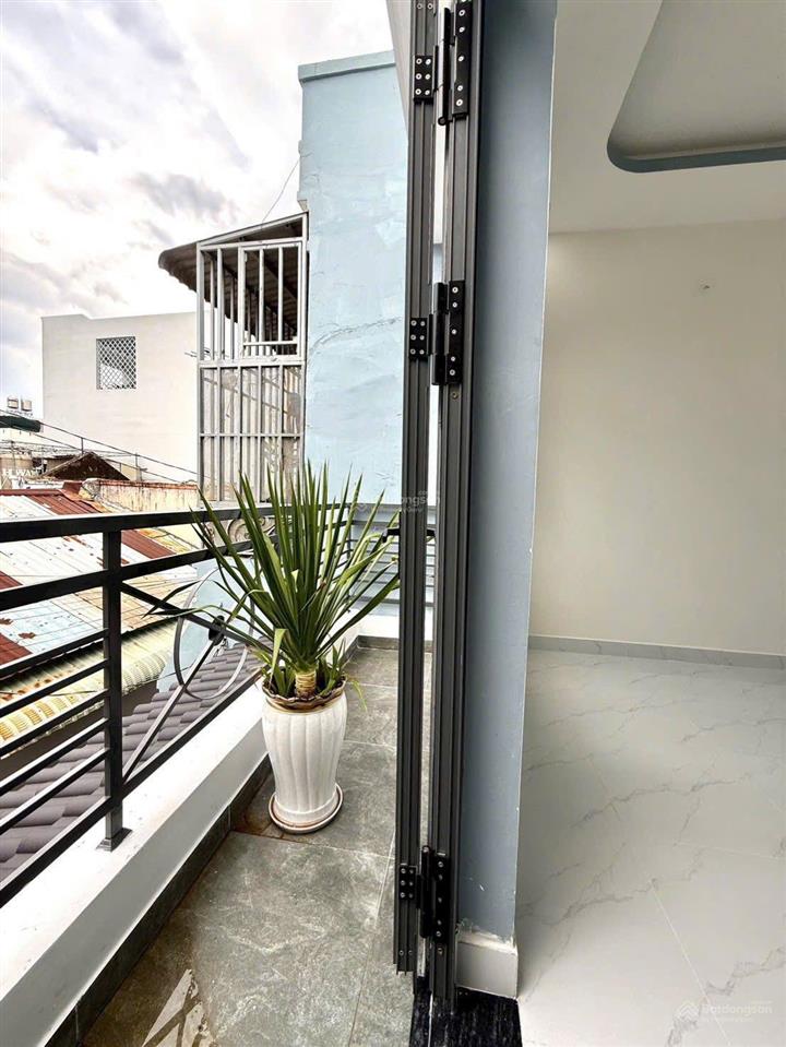 Bán nhà tại đường dương thị mười gần bv quận 12 giá 1,1 tỷ, 4x8m, 2pn + 2wc