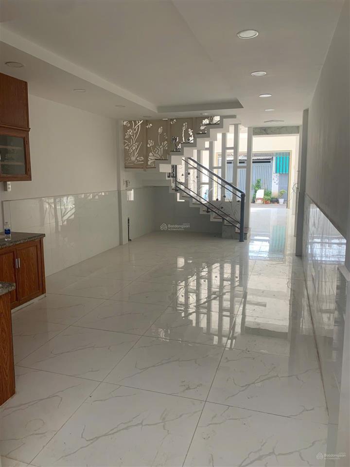 Bán nhà sổ hồng riêng tại dương thị mười q12, 4x17m  68m2, hẻm oto hàng hiếm