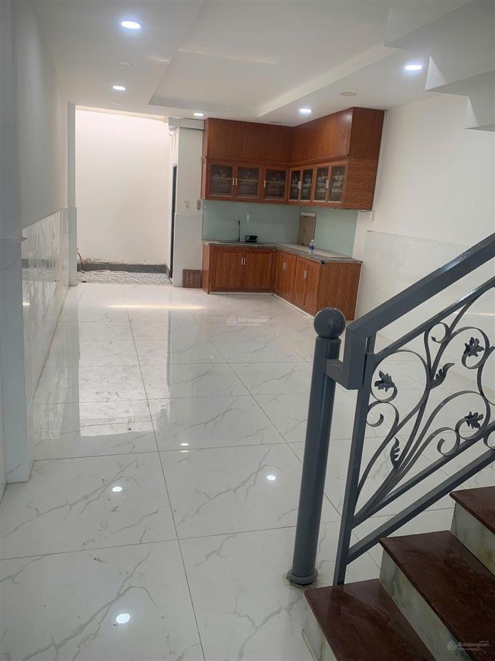 Bán nhà sổ hồng riêng tại dương thị mười q12, 4x17m  68m2, hẻm oto hàng hiếm