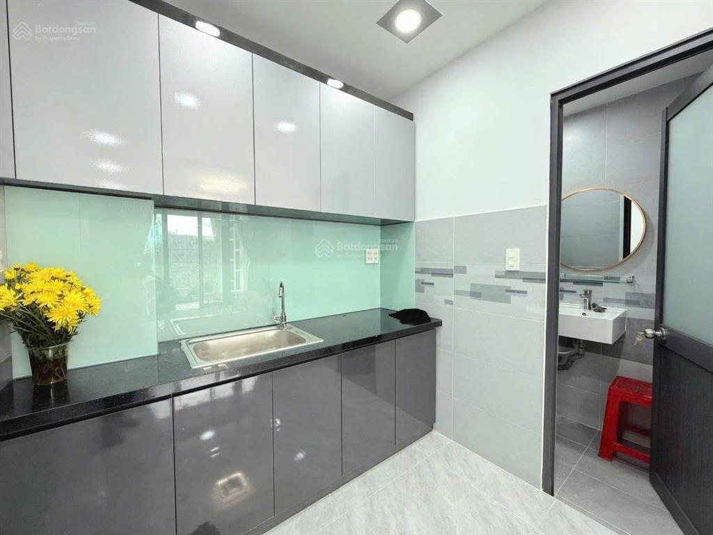 Bán nhà tô ký gần cvpm quang trung, 790 triệu, 2pn, 2wc