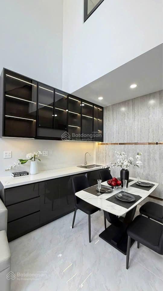 Bán nhà riêng giá siêu hời tại tô ký, 850 triệu gần cvpm quang trung, quân sự qk7