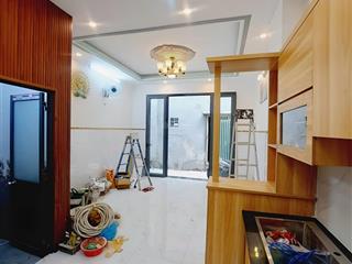 Bán nhà tại nguyễn văn quá, đông hưng thuận, q12, 900 tr, mới xây, còn bớt