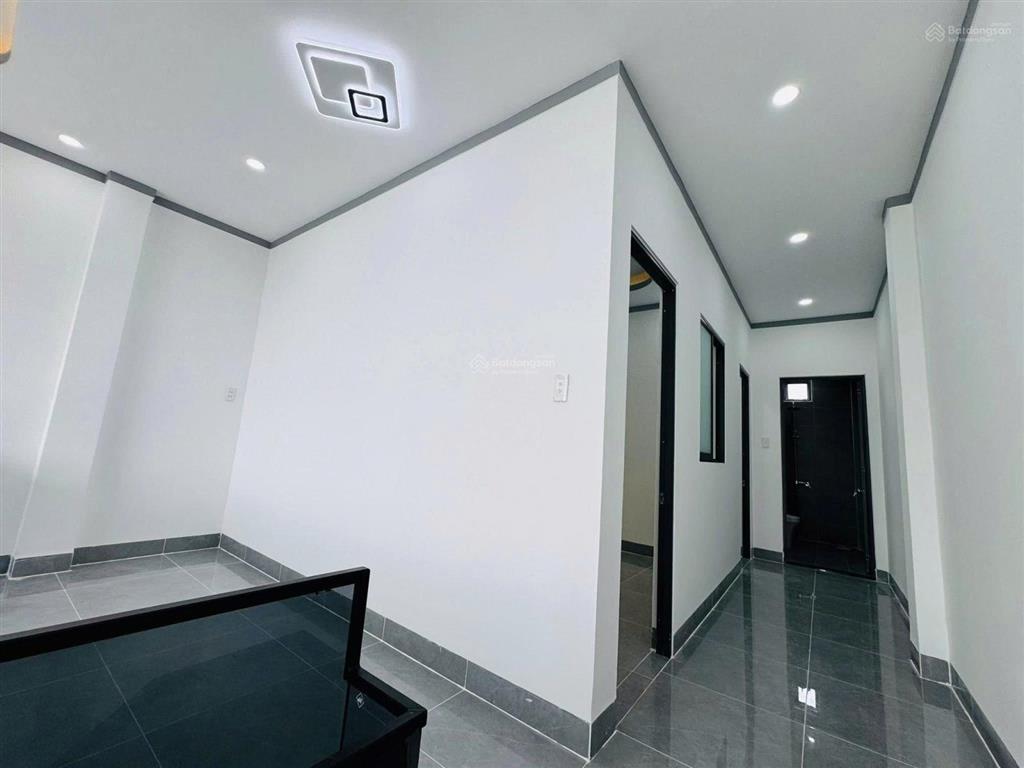Bán nhà riêng tại trần thị năm, phường tân chánh hiệp, quận 12, 4x12, 1,69 tỷ tl. hẻm oto