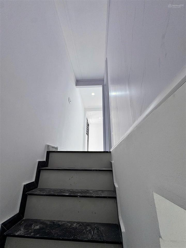 Cho thuê nr 2pn 2wc tại tô ký, ngay cvpm quang trung 3,5 triệu, 2pn, giá cực chất