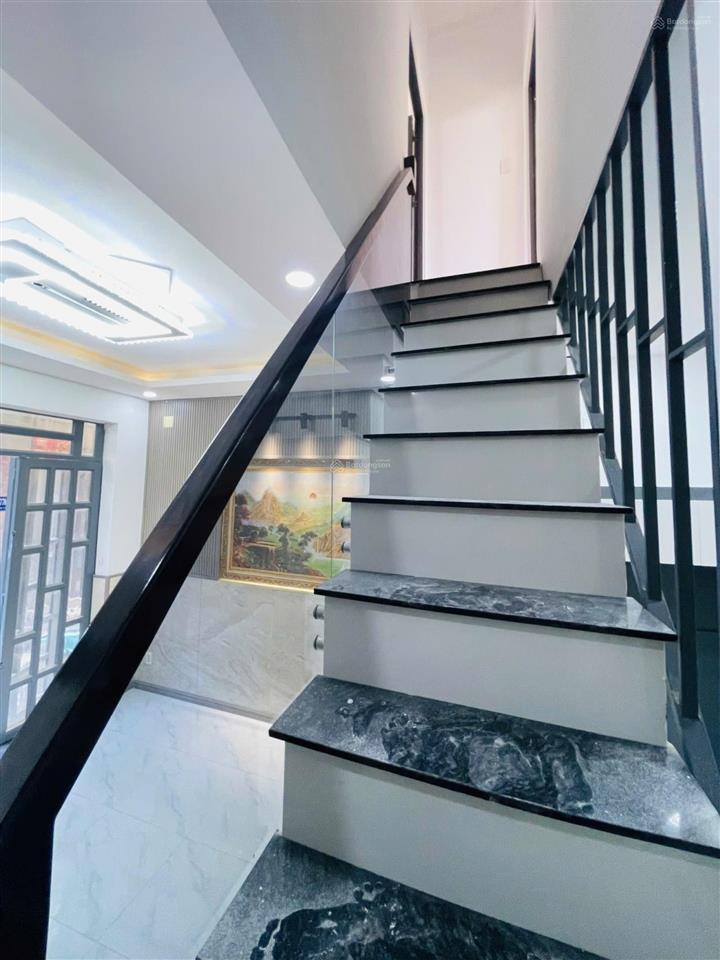 Bán nhà 4x9m tại nguyễn văn quá, đông hưng thuận, q12, giá ưu đãi 1,45 tỷ gần chợ cầu