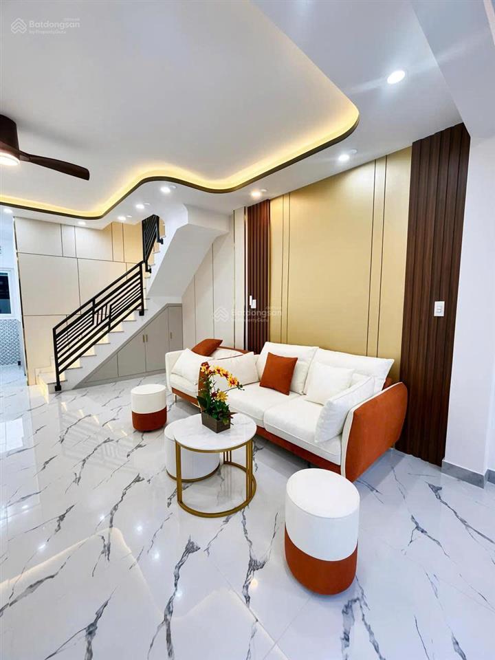 Bán gấp nhà 1,65 tỷ, 40m2, ở lê văn khương q12 ngay siêu thị metro. cầu vượt tân thới hiệp