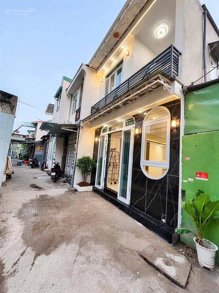 Bán gấp nhà 1,65 tỷ, 40m2, ở lê văn khương q12 ngay siêu thị metro. cầu vượt tân thới hiệp