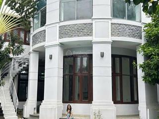 Mặt tiền xa lộ hà nội (võ nguyên giáp) ngay ga metro phước long  full thổ 1000m2 ngang 30x33m