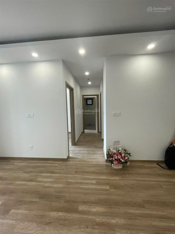 Bán gấp cc the wisteria, 6.4 tỷ, 83m2, 2pn, 2wc, pháp lý đầy đủ tại hoài đức