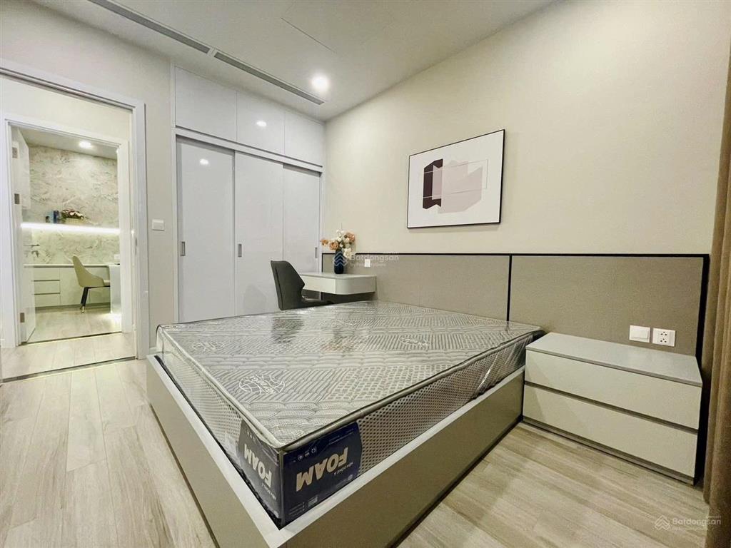 Cho thuê căn hộ the nine, diện tích 89m2, 2 phòng ngủ + 1, 2 wc, full nt, 20tr,   0378,,456..998