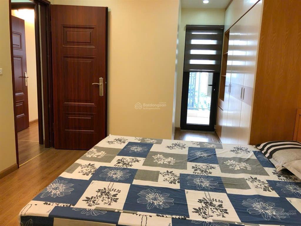 Chính chủ cho thuê căn hộ 2pn 219 trung kính, full nt đẹp, giá 13.5tr.  0378 456 ***