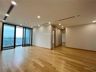 Cho thuê chcc golden park  3 pn đồ cơ bản  căn góc rộng 120m2 giá 19tr,  . 0378,456..998