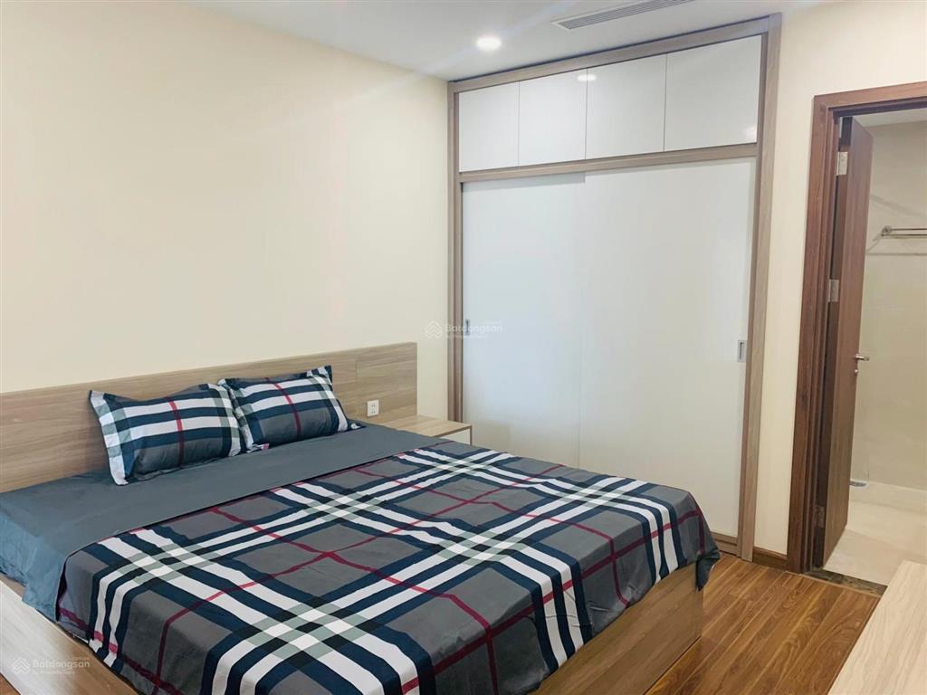 Chính chủ cho thuê căn hộ 2 pn 85m2, hướng mát, full nt đẹp tại golden park  0378.456,,,998