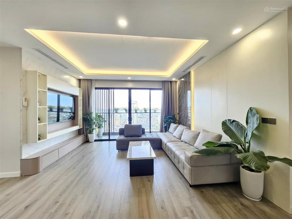 Cho thuê nhanh căn hộ bonanza duy tân 17tr. 2 ngủ 2 wc full option. call  0378,456.998