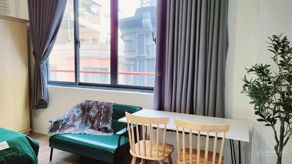 Cho thuê phòng view nhà thờ tân định hai bà trưng, quận 1  giáp quận 3  phú nhuận  gần cầu kiệu