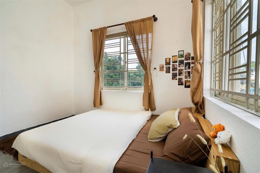 Cho thuê căn hộ vintage retro 1 phòng ngủ + gác + ban công chung cư cống quỳnh, quận 1 nhận airbnb