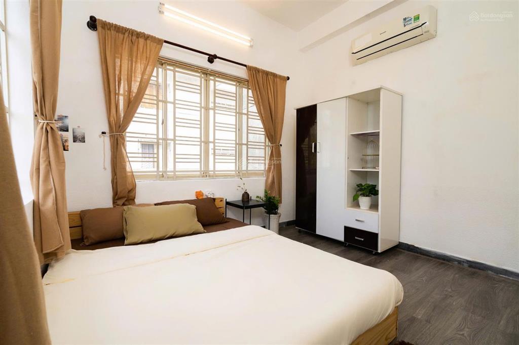 Cho thuê căn hộ vintage retro 1 phòng ngủ + gác + ban công chung cư cống quỳnh, quận 1 nhận airbnb