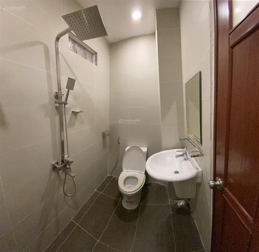 Cho thuê phòng ban công, quận 1 studio ban công siêu rộng gần bùi viện, chợ bến thành, văn lang