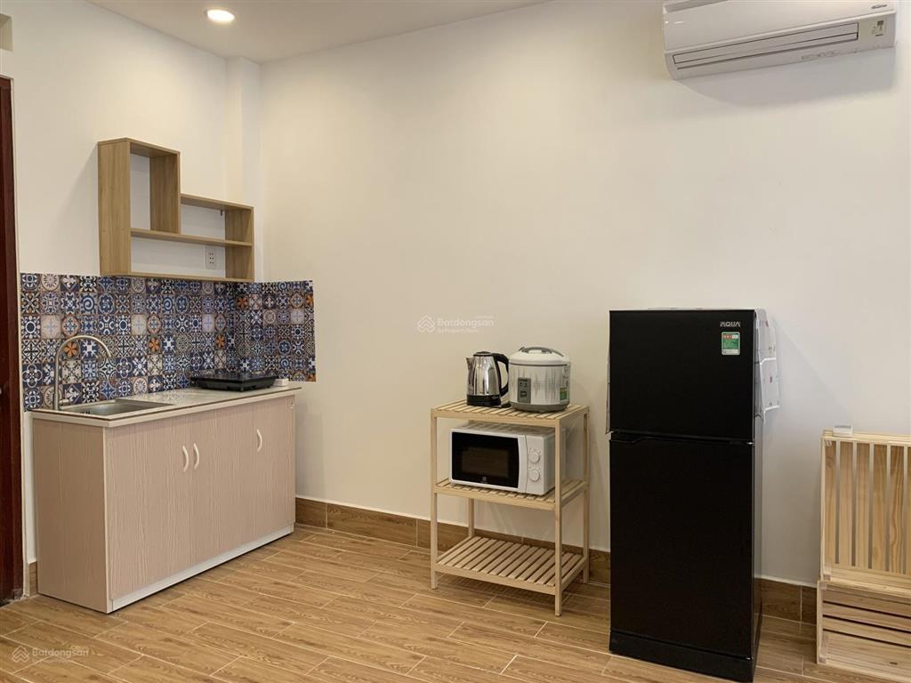 Cho thuê phòng ban công, quận 1 studio ban công siêu rộng gần bùi viện, chợ bến thành, văn lang