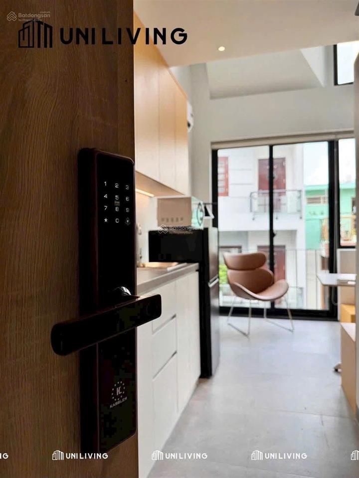 Cho thuê căn hộ duplex trần cao 2m5  tại q3 gần chợ tân định, cv lê văn tám, hồ con rùa quận 1