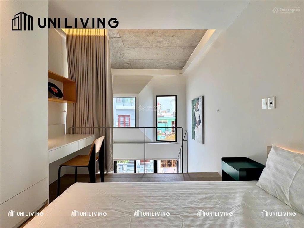 Cho thuê căn hộ duplex trần cao 2m5  tại q3 gần chợ tân định, cv lê văn tám, hồ con rùa quận 1