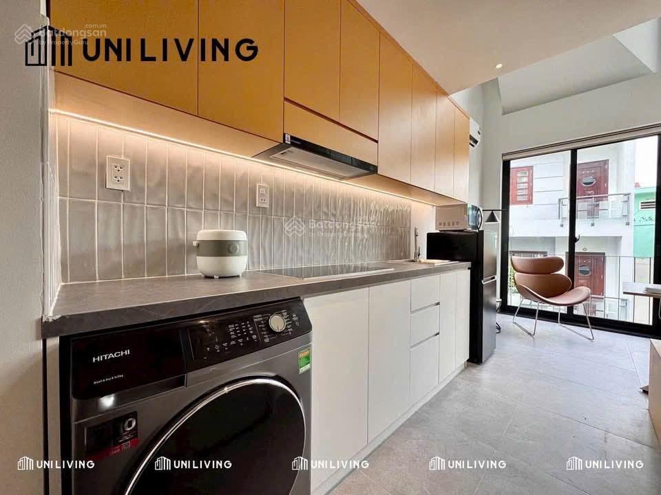 Cho thuê căn hộ duplex trần cao 2m5  tại q3 gần chợ tân định, cv lê văn tám, hồ con rùa quận 1