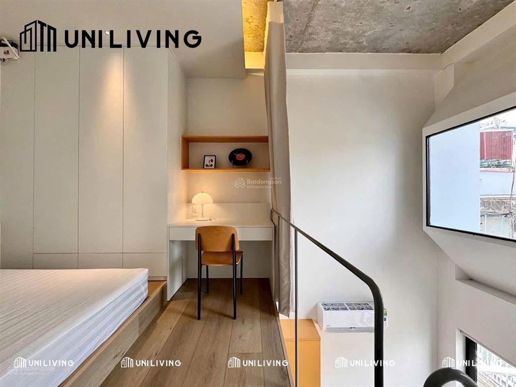 Cho thuê căn hộ duplex trần cao 2m5  tại q3 gần chợ tân định, cv lê văn tám, hồ con rùa quận 1